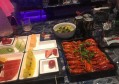 上海生意好的夜总会招聘包厢服务员,是否需要轮班或者加班？